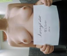 hornyxslut