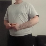Juzzy6981